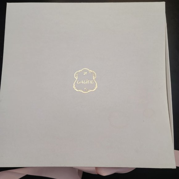 BOxes - Picture 5 of 13